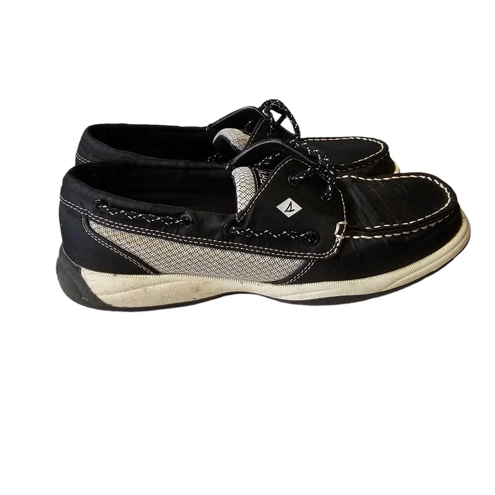 Sperry top slides
